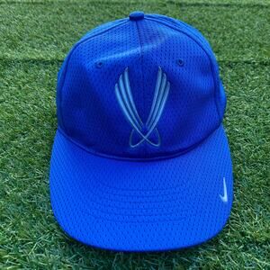 Nike Basketball 2000's Flight Fitted Hat